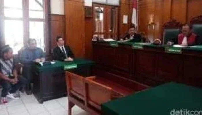 Ini Nama Baru Perempuan di Surabaya yang Hari Ini Resmi Jadi Laki-laki