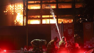 Berjam-jam Jaksa Agung Pantau Kebakaran di Kejagung hingga Api Padam