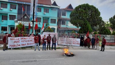 Aksi Solidaritas Setahun IMMawan Randi & Yusuf Berujung Represif oleh Kepolisian