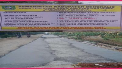 Belum Satu Tahun LC, Proyek Jalan Bantan Air di Bengkalis Sudah Retak
