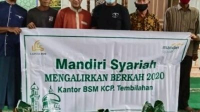 Milad Ke-21, Mandiri Syariah KCP Tembilahan Menyalurkan Program BSM Mengalirkan Berkah