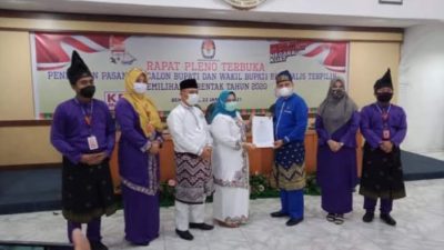 KPU Gelar Rapat Pleno Penetapan Pasangan Bupati dan Wakil Bupati Bengkalis Terpilih