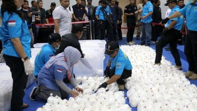 Kapal Sunrise Glory Pengangkut Shabu 1,3 Ton akan di Bongkar