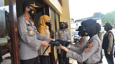 Kapolres Merangin Melepas Perdana Polwan Tim Patroli Srikandi Squat 01