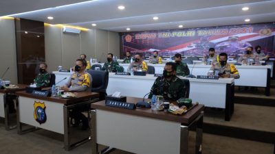 Kapolda Riau Bersama Danrem Serta Danlanud ikuti Rapim TNI/Polri Tahun 2021 Secara Virtual