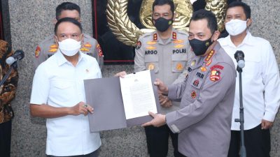 Kompetisi Sepak Bola Diizinkan, Kapolri Ingatkan Komitmen Penegakan Prokes