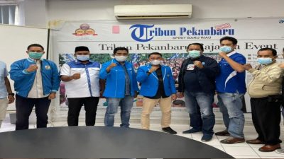 Jalin Silaturahmi, KNPI Riau dan Rombongan Sambangi Kantor Tribun Pekanbaru