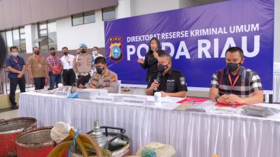 Kencing Solar Libatkan Karyawan Operator Feeling Set di TBBM Pertamina Dumai Digulung Polda Riau