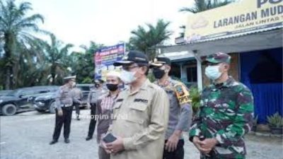 Puluhan Kendaraan Roda Empat Diputar Balik di Masa Pra Pengetatan