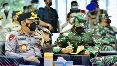 Tinjau Arus Mudik, Kapolri : Perketat Pengawasan di Bandara