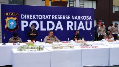 Musnahkan 26,83 KG Sabu, Kapolda : Terus Buru Pengedar dan Kita Wujudkan Riau Bebas Narkoba
