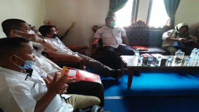 Tim Penilai Lomba Kinerja Kabupaten Pelalawan Kunjungi Kantor Camat Ukui