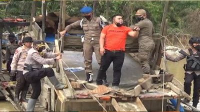 79 Rakit PETI Dimusnahkan Tim Gabungan di Sungai Batang Tebo