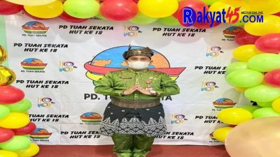 PD Tuah Sekata Memberikan Door Prize, Terkhusus kepada Pelanggan yang Kurang Mampu