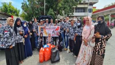 Jum,at Berkah Louncing ATB dan Pembagian Nasi Kotak untuk Warga dan Panti Asuhan