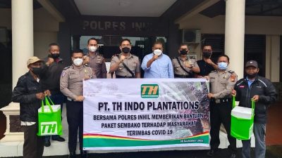 Polres Inhil dan PT THIP Kembali Salurkan Paket Sembako Kepada Masyarakat Terdampak Covid-19