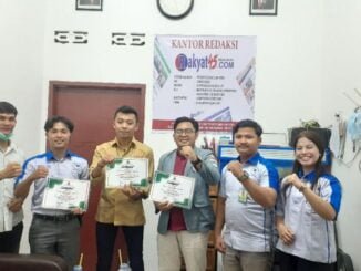 Ikata Mahasiswa Nias Riau laksanakan kegiatan Talkshow dengan tema 'Strategi dalam kepemimpinan Organisasi', di sekertariat IMNR