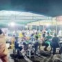 Ket : Ratusan Pejuang Pantai Raja Kecik Lakukan Do'a Buat PRESIDEN RI dan MenLHK (foto:Indra)
