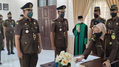 Fusthathul Amul Huzni Resmi Jabat Kasi Intelijen Kejari Pelalawan Gantikan Sumriadi SH.MH