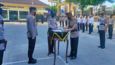 Kapolresta Pimpin Upacara Serah Terima Jabatan Kapolsek Rumbai Pesisir