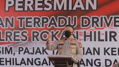 Resmikan Layanan Drive Thru Di Polres Rohil, Kapolda Riau Ajak Rohil Berlari Kencang