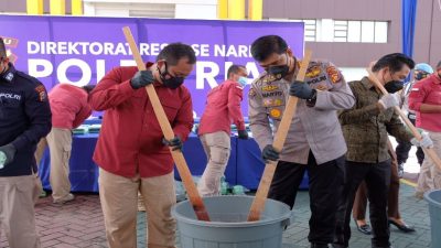 86 Kg Lebih Sabu dari 6 Orang Pelaku Dimusnahkan Polda Riau