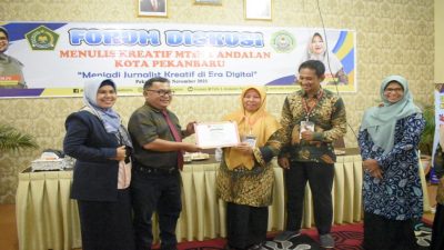 Kreatif di Era Digital, Wahyudi El Panggabean : Memahami Ilmu Jurnalistik hal Penting Bagi Seorang Pendidik