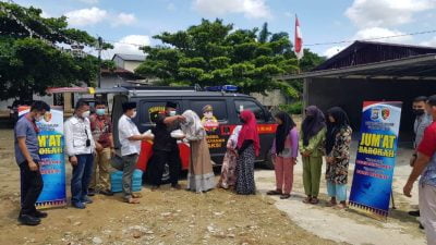 Dua Panti, Satu Masjid dan Kaum Dhuafa Jalanan Disasar Tim Jumat Barokah Ditkrimum Polda Riau