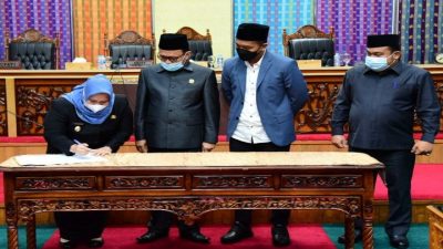 DPRD Kabupaten Bengkalis Sahkan 3.9 T, APBD Tahun Anggaran 2022