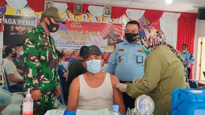Memperingati hari pahlawan di Ruhul, Kodim 0313/KPR di serbu masyarakat untuk nendapatkan paksinasi