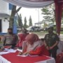 Ket foto : AKBP Irwan Andy Purnamawan,S.I.K langsung tinjau pelaksanaan Vaksinasi Massal bertempat di samping Pos Lantas Polres Merangin