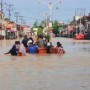 Teks foto : Banjir Pasir Pangaraian