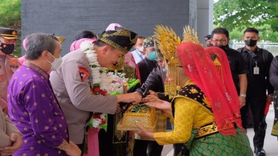 Tiba Disambut Forkopimda, Kapolda Irjen Iqbal : Saya Akan Maksimalkan Dan Dedikasikan Tugas Kepolisian Untuk Masyarakat Riau