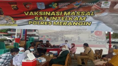 Polres Merangin Buka Gerai Vaksin di POM Bensin