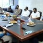 Teks foto : Kapolda Irjen Pol Mohammad Iqbal Didampingi Kabid Humas Polda Riau Kombes Pol Sunarto, silaturahmi ke Riau Pos (Istimewa).