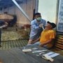Teks foto : KBO Lantas Polres Bengkalis IPTU Juaksa Hasibuan pantau Test Swab Antigen di tempat (Istimewa).