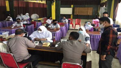 Polres Merangin Datangi Sekolah di Pasar Atas Bangko