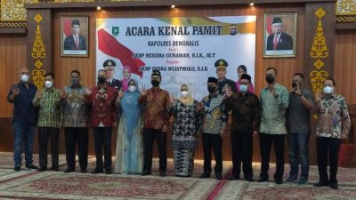 Pemkab Bengkalis Mengadakan Acara Kenal Pamit dari AKBP Hendra Gunawan Kepada AKBP Indra Wijatmik