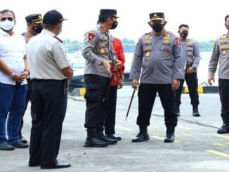 Teks foto : Kapolri Jenderal Listyo Sigit Prabowo meminta kepada Forkopimda Bali, untuk terus melakukan penguatan juga pengetatan proses pemeriksaan prokes (Istimewa).