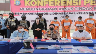 Hanya 4 Hari, Tim Jatanras Ditreskrimum Polda Riau, Ringkus 8 Pembakar Mobil Dinas Lapas Kelas II Pekanbaru