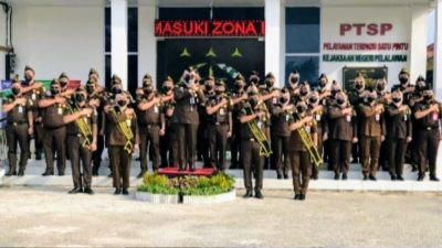 Kejari Pelalawan Melaksanakan Upacara Pencanangan Pembangunan Zona Integritas WBK/WBBM Tahun 2022