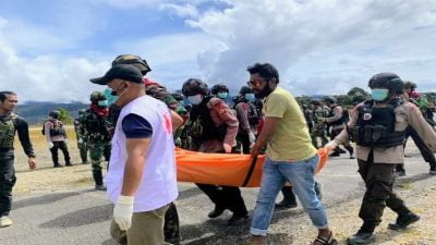 Ops Damai Cartenz Berhasil Evakuasi 8 Korban Penembakan KKB