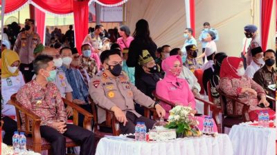 Kunker ke Rohil, Kapolda Riau Ajak Semua Pihak Bekerjasama Untuk Menyelamatkan Masyarakat dari Covid-19