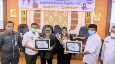 Dalam Seminar Jurnalistik Kominfo, Bupati Rohil Sebut Insan Pers Rohil Profesional