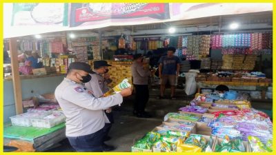Pengecekan Sembako Dipasar Baru Bangko di Toko ABC Kasat Binmas Polres Merangin Cek Stok Migor