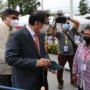 Teks foto : Menteri Hukum dan HAM Yasonna H. Laoly berikan Paspor untuk WNI secara simbolis di Lapangan Upacara KJRI Davao, Filipina (foto/dok.Humas Lapas Kelas IIA Bengkalis).