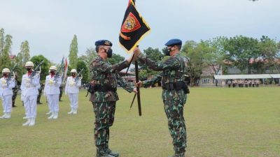 Kukuhkan Tunggul Batayon C Pelopor “Bhara Daksa Narasinga”, Kapolda Irjen Iqbal : Jadikan Sebagai Kebanggaan Prajurit