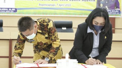 MoU dengan Kejari, Bupati Rohil Tak Ingin Ada Pegawai Terlibat Korupsi