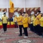 Teks foto : Ketua DPD l Partai Golkar Riau Drs. H. Syamsuar, M.Si secara langsung melantik Afrizal Sintong dan kepengurusan DPD ll Golkar Rohil masa bakti 2021-2025 (Istimewa).
