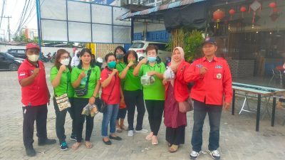 DPC PBB dan Perwanti Berbagi Takjil Kepada Seluruh Warga Pangkalan Kerinci Kabupaten Pelalawan